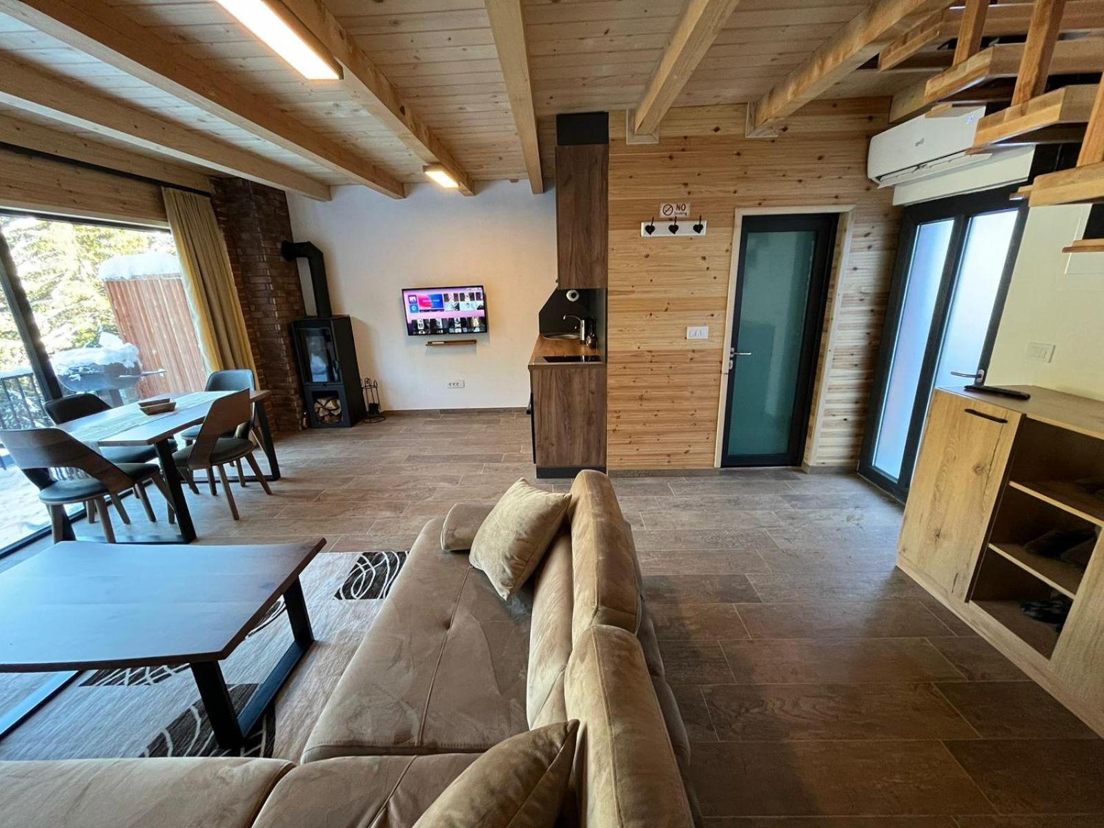 Bujtinat Lisa Apartment Boge Ngoại thất bức ảnh